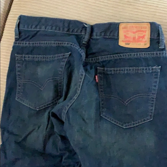 Other - Levi’s 569 men’s jeans 33x32 like new